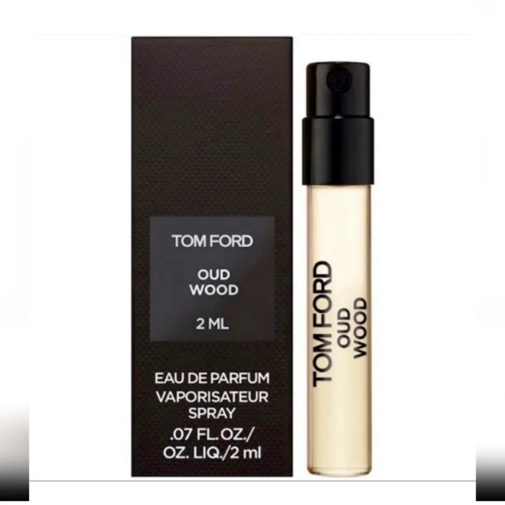 Tom Ford Oud Wood Deluxe Sample - Picture 1 of 2